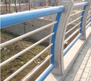 不銹鋼復(fù)合管護欄